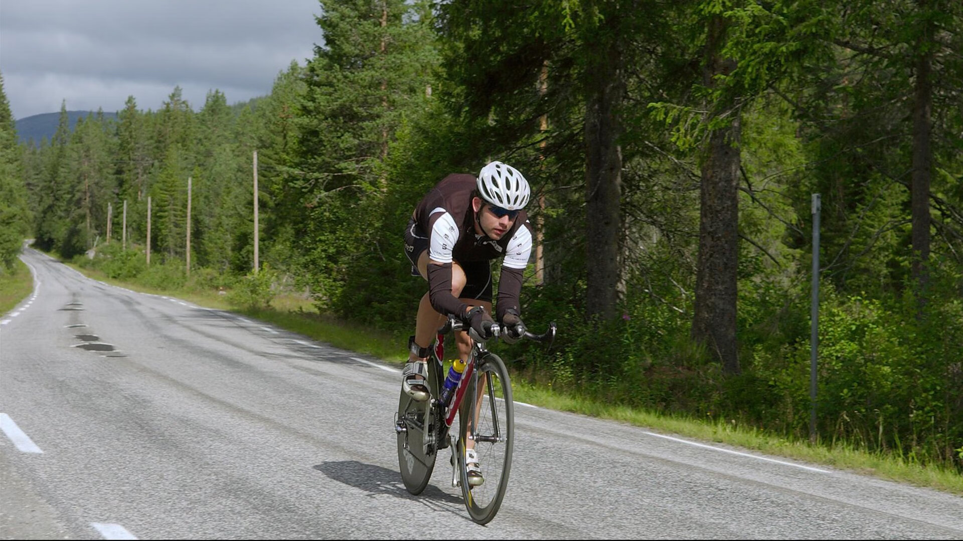 国家体育局推动青少年体育创新战略落地，推动青少年体育事业