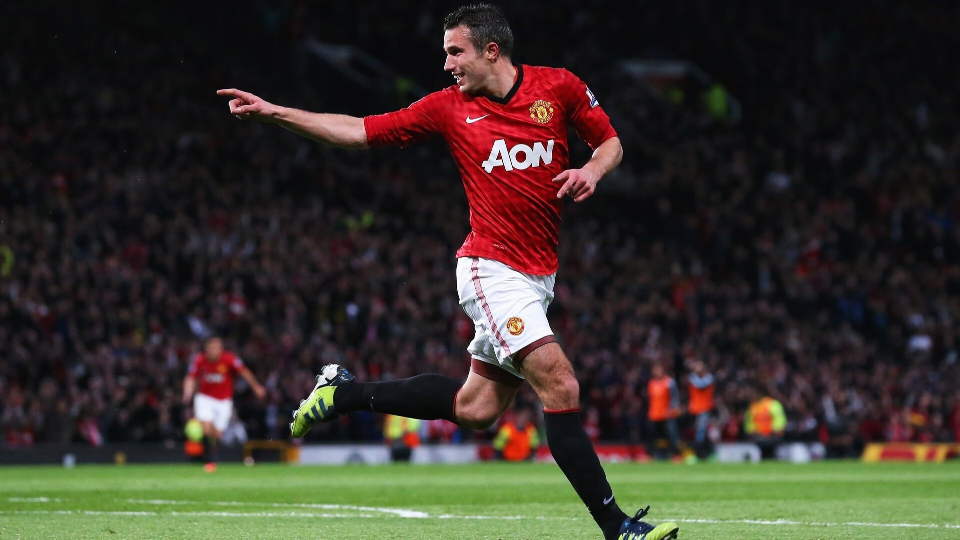 “罗密欧·冈萨雷斯的快速反击与精准传球，为美洲狮队提供新战术选择”